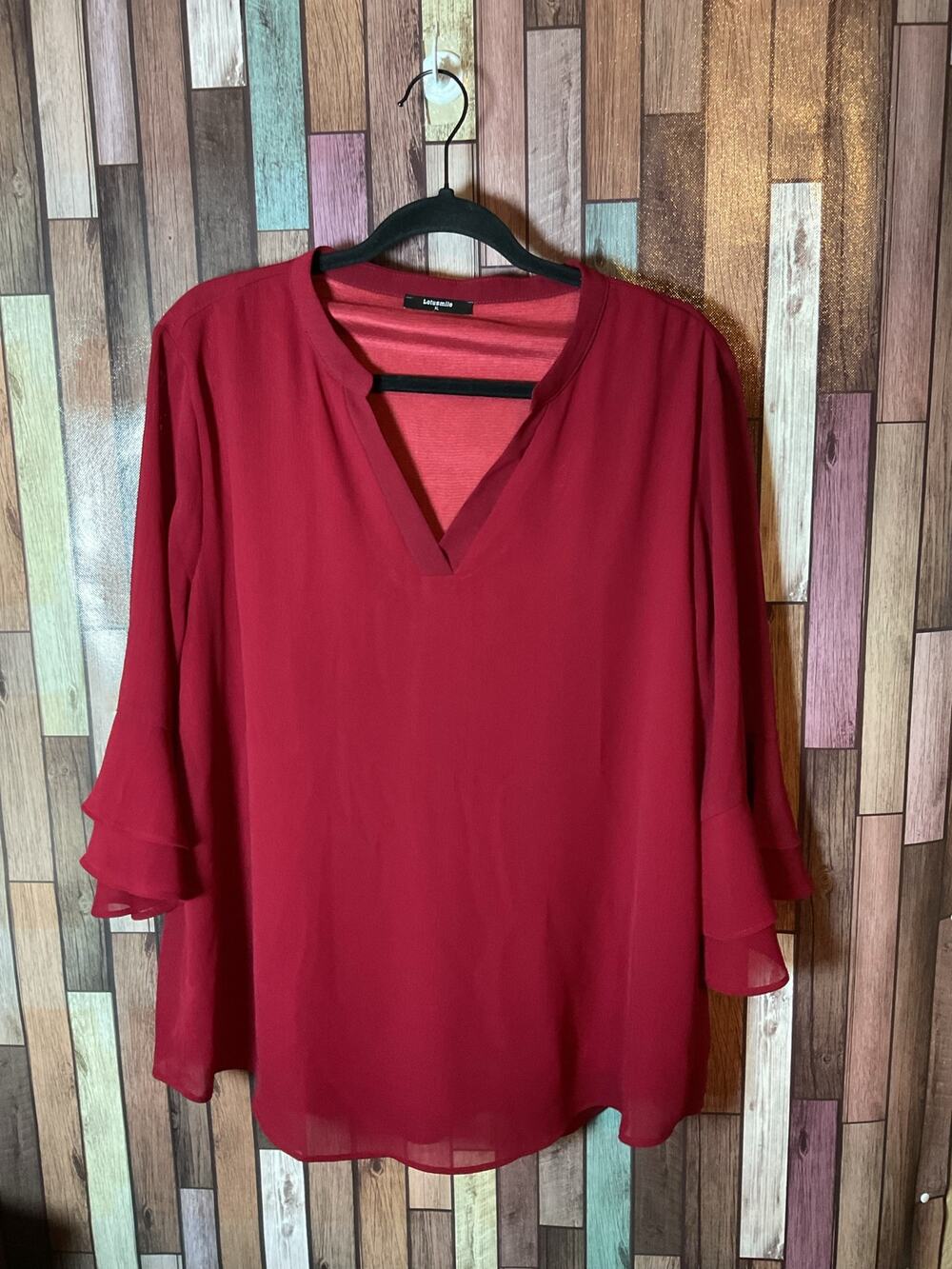 Lotusmile Maroon Burgundy 3/4 Sleeve V-Neck Top Women’s Size XL EUC